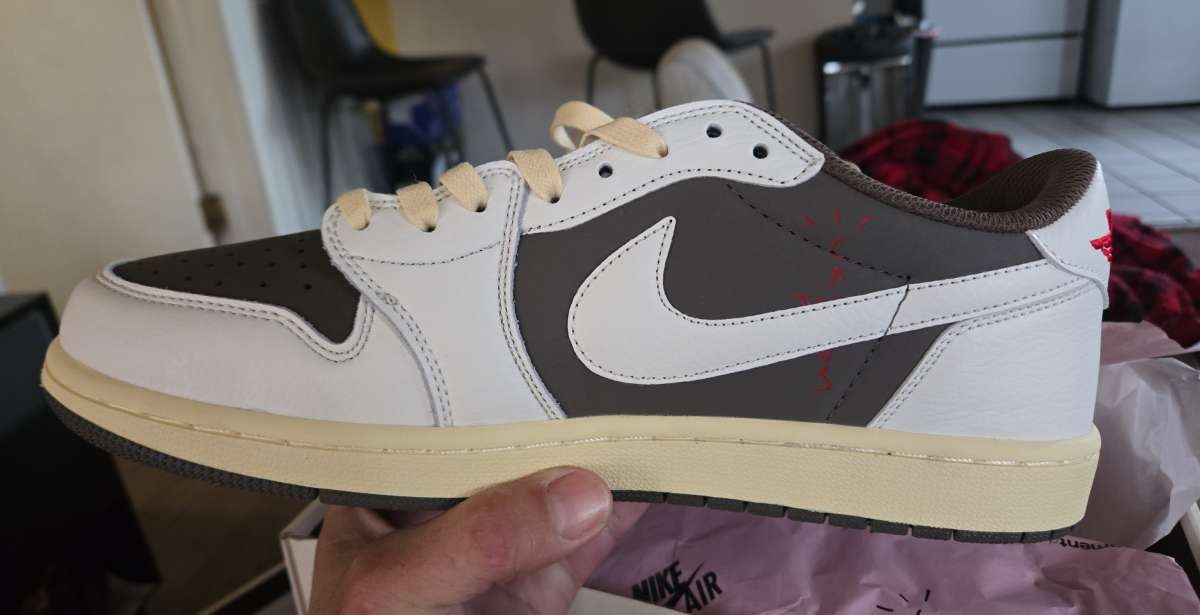 air jordan travis scott never worn