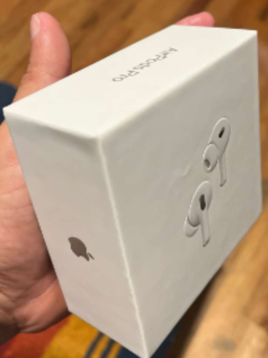 new Airpod oro2