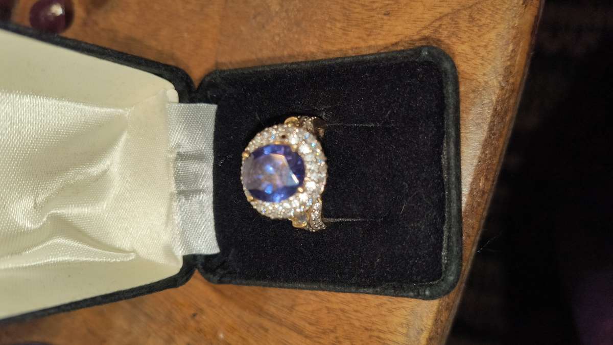 Stunning Cocktail Ring