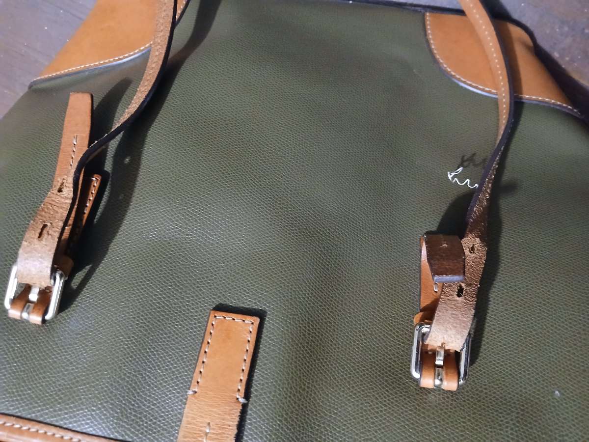 All leather Dooney BOURKE TOTE