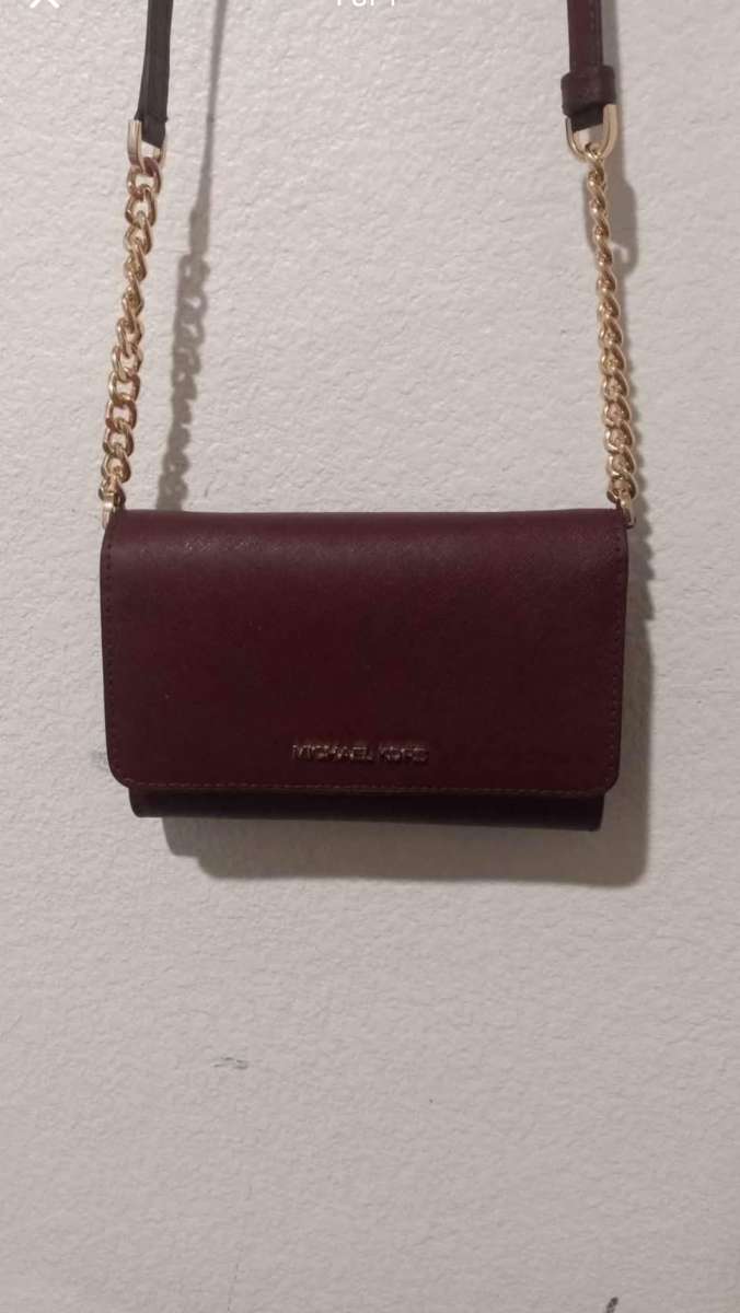 mk purse waver 7 n 1 wand 24inch Figaro chain