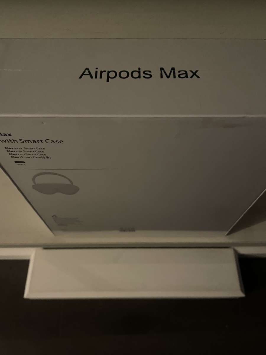 Apple AirPod max