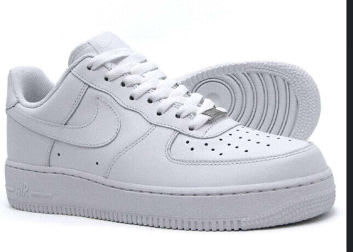 white Air forces 1s