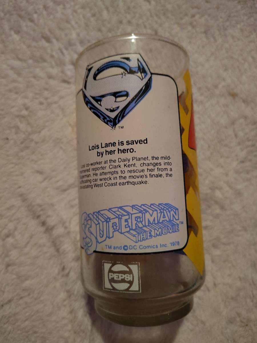 1979 vintage Superman glass