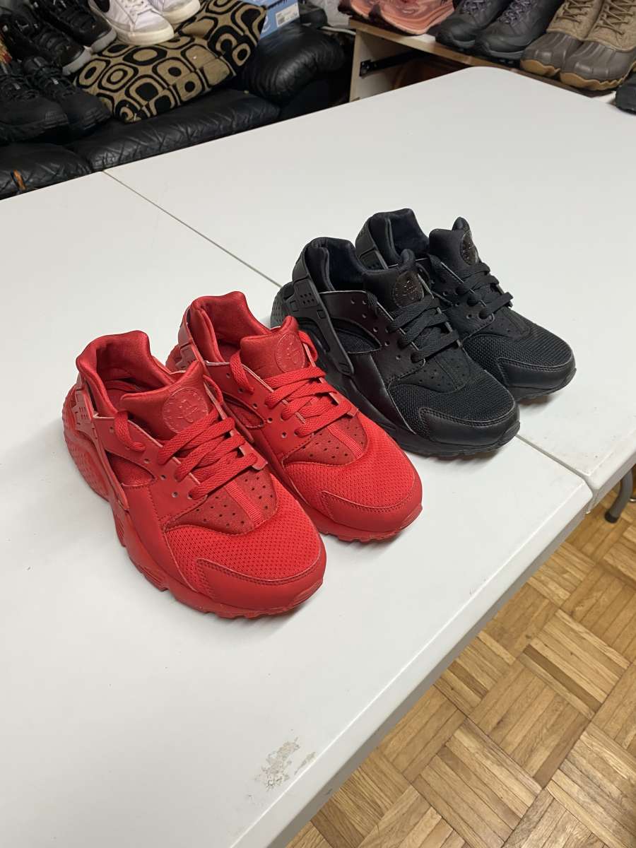 Nike Air Huarache Bundle Black And Red