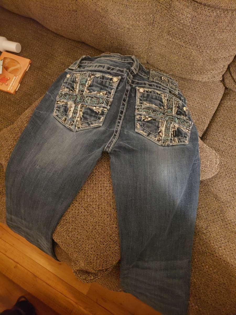 Miss Me Cross bootcut Jeans