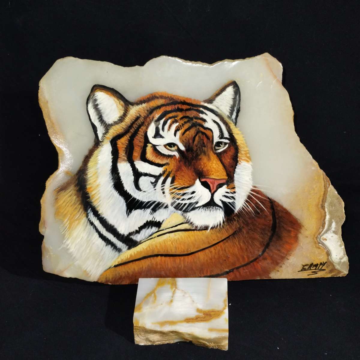 Agate Piece with Handpainted Tigers Head