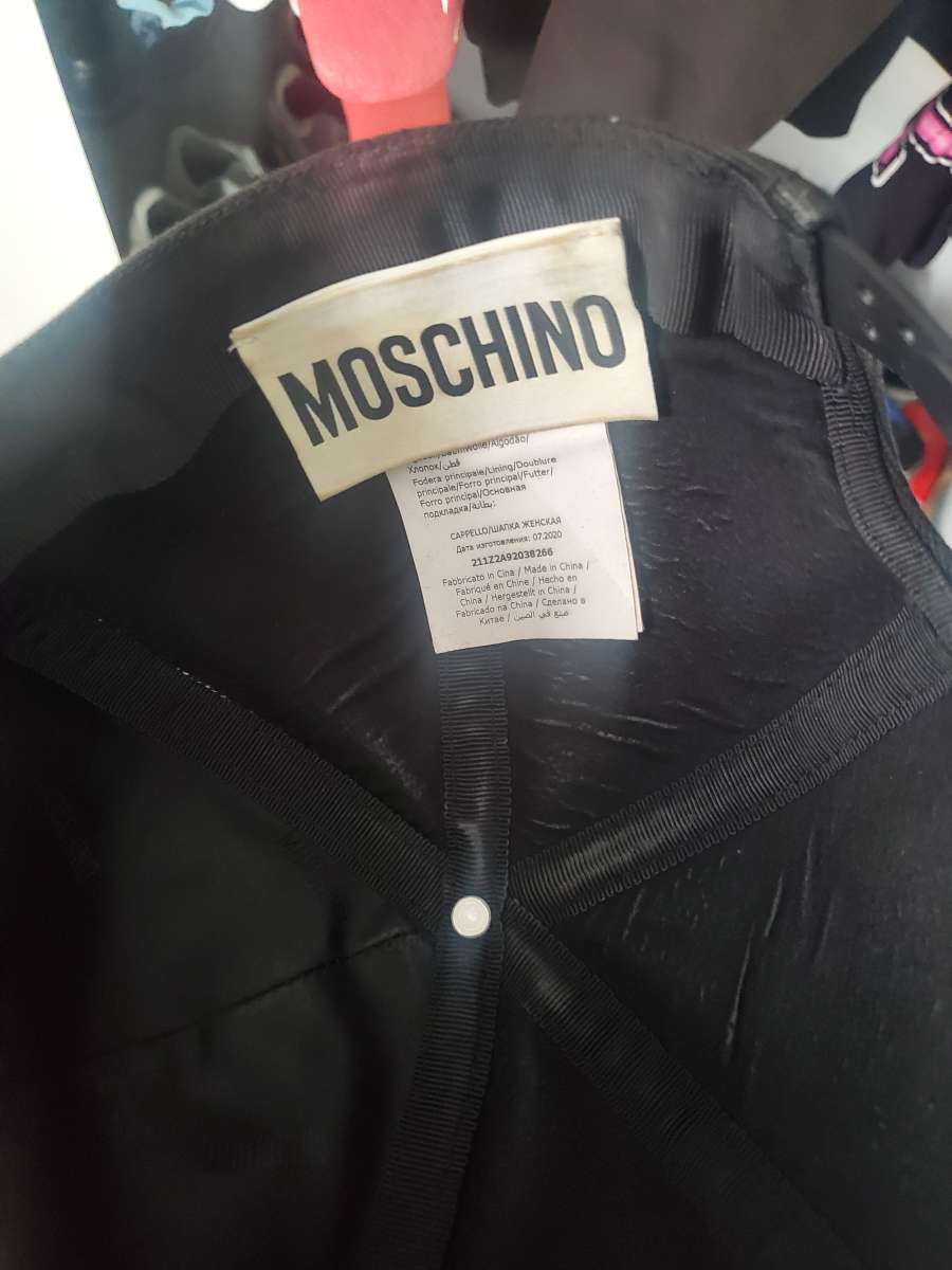Moschino snapback