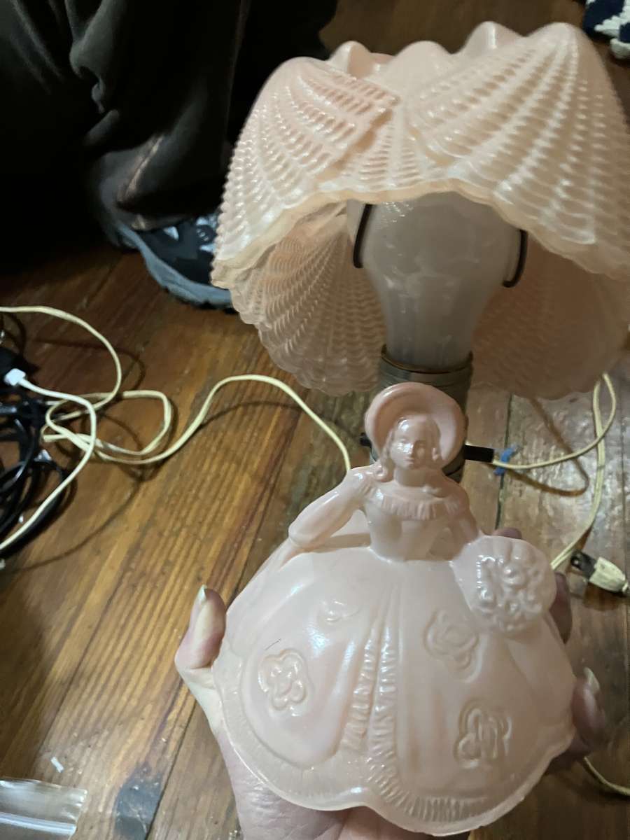 vintage boudoir lamps