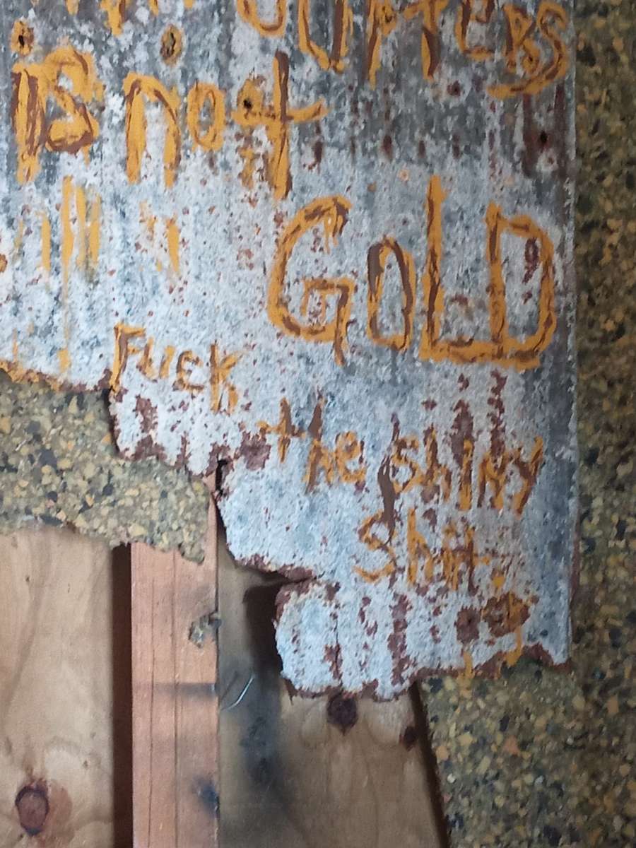 Tin roof Sign from 1930s