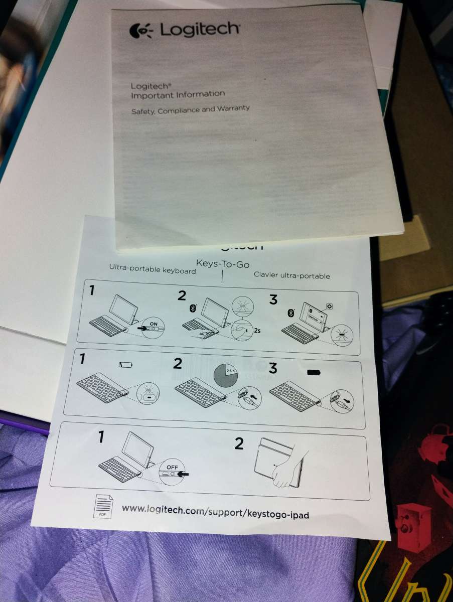 Logitech KeystoGo 92000698 Ultra Portable Bluetooth keyboard