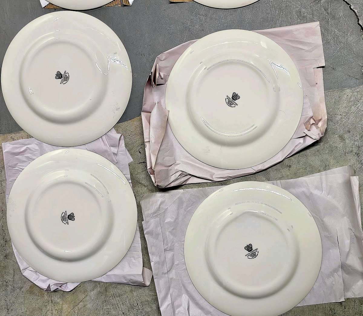 royal stafford skull dinner plates 7pc