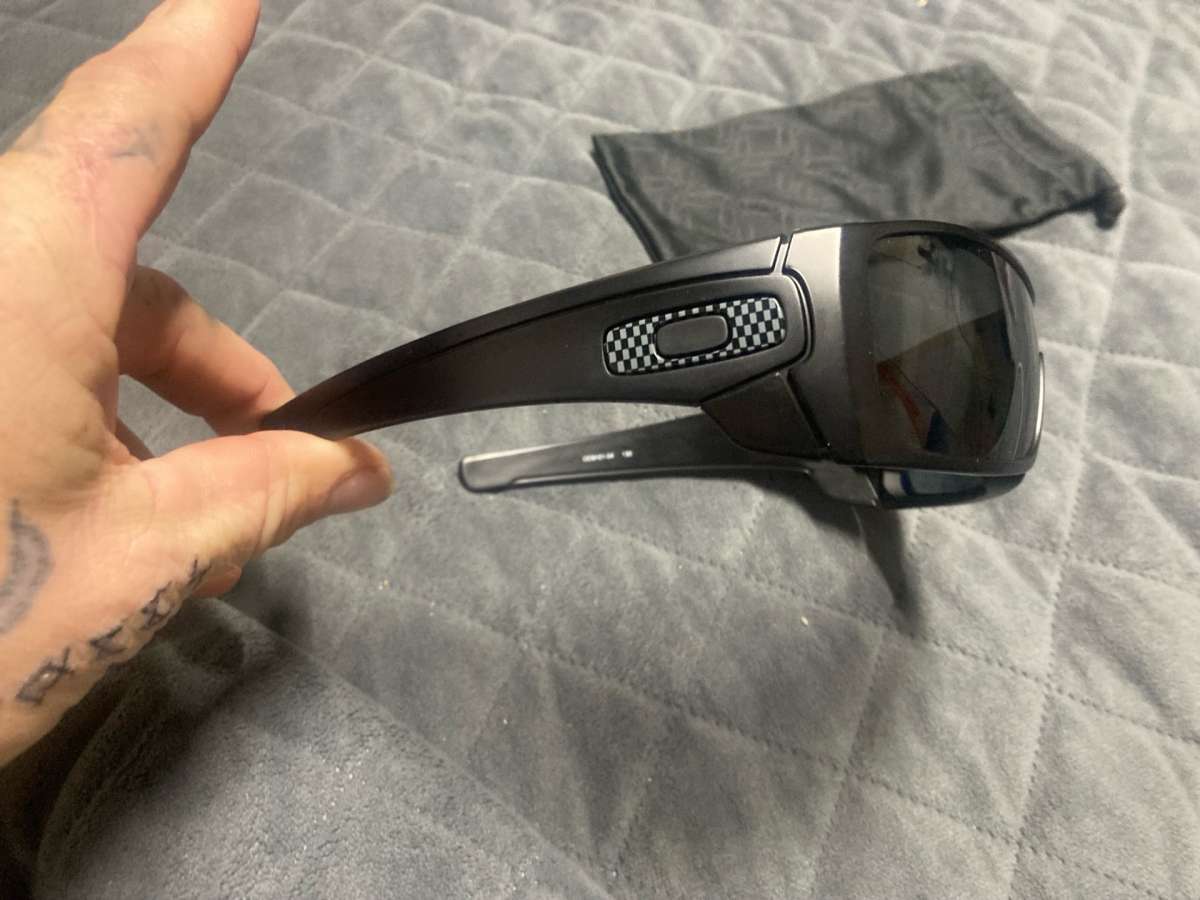 Oakley sunglasses