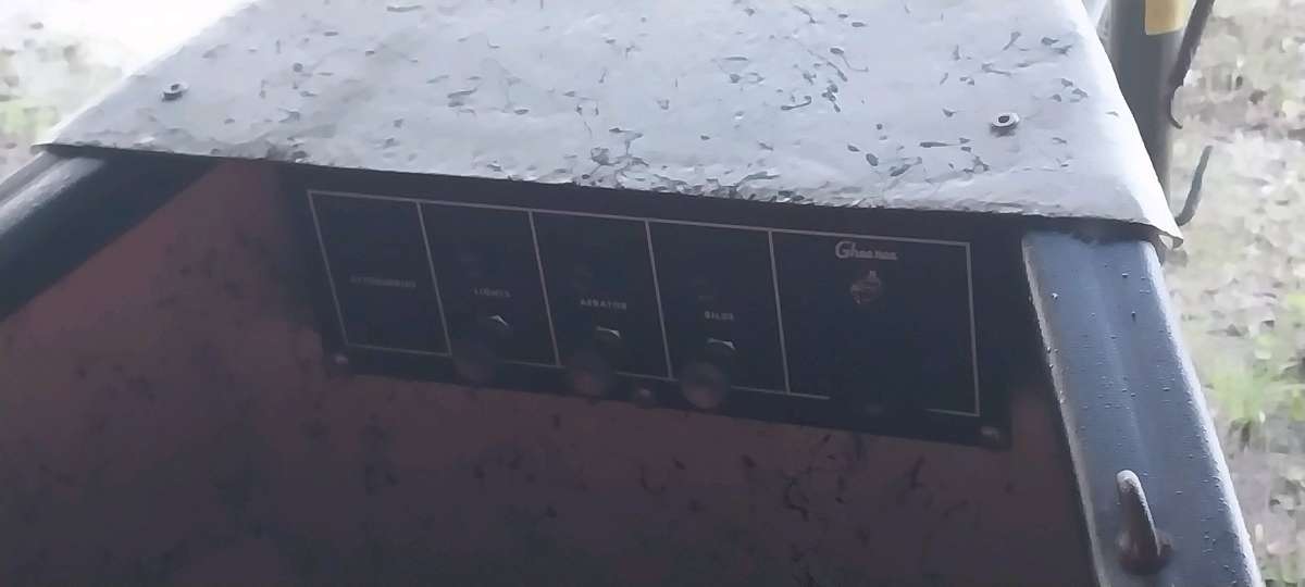 97 Gheen boat rated for 15h motor with trailer