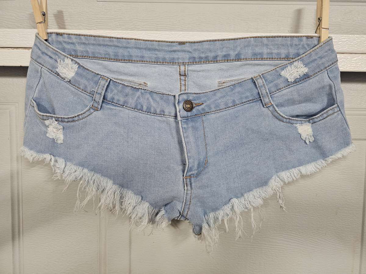 womens shorts