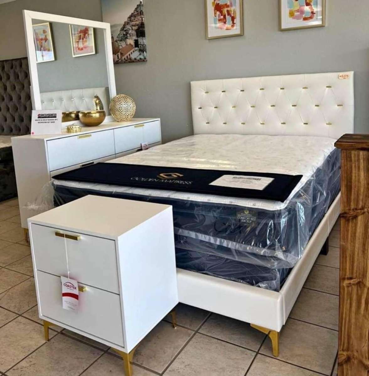 Juego de cuarto Cama Queen