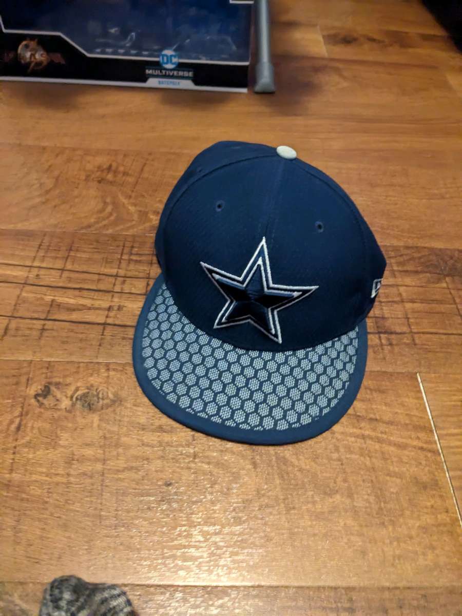 Dallas Cowboys clothing bundle