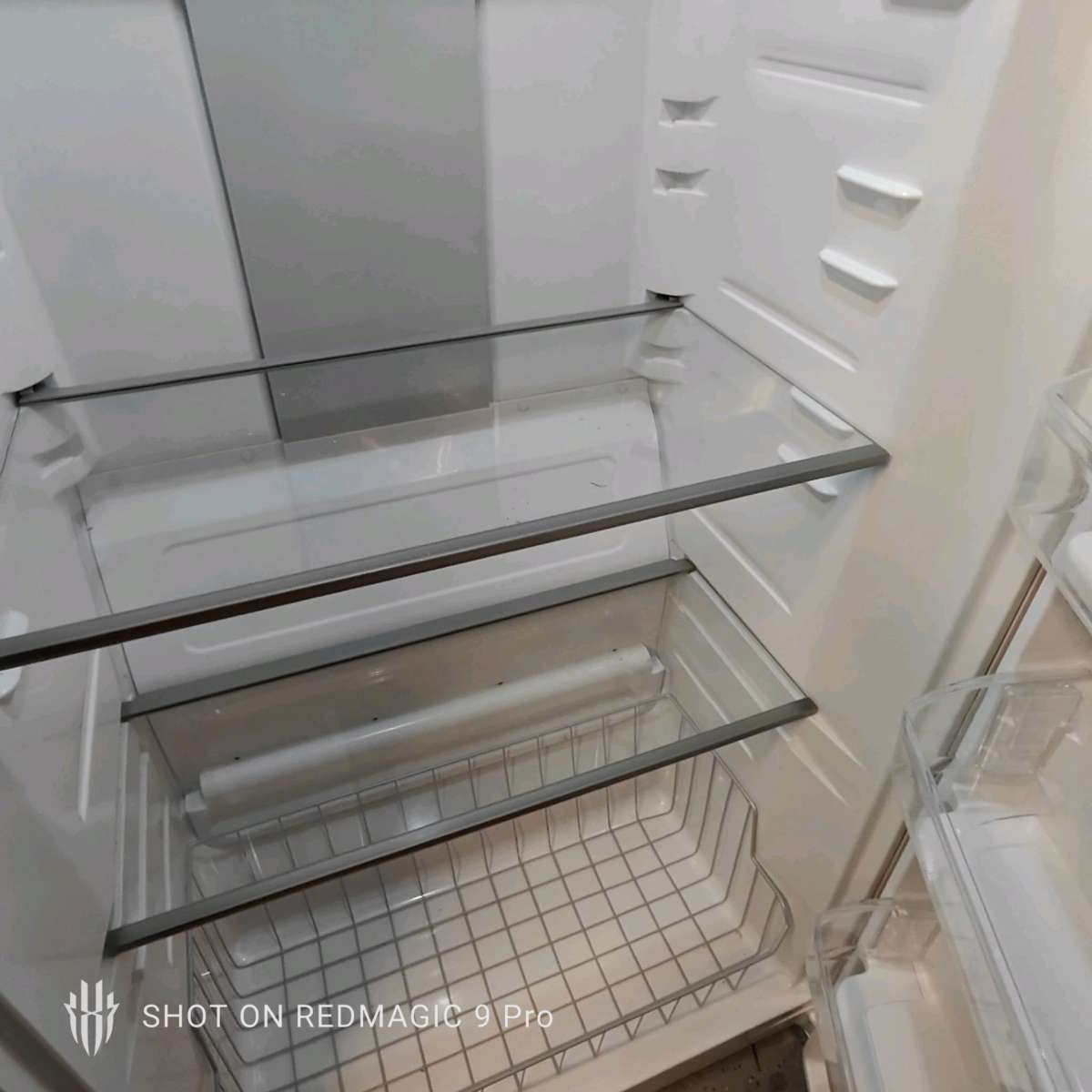 Eventemp Refrigerator