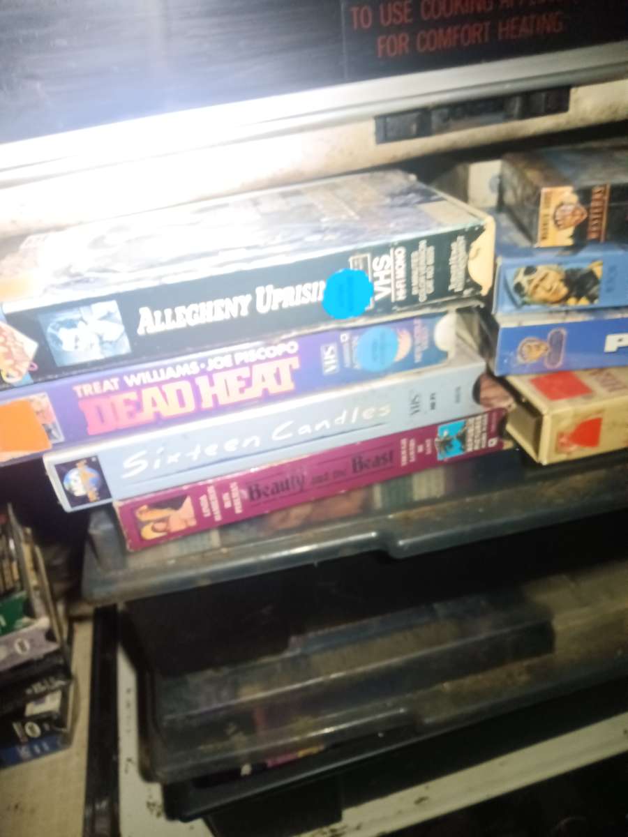 VHS MOVIES