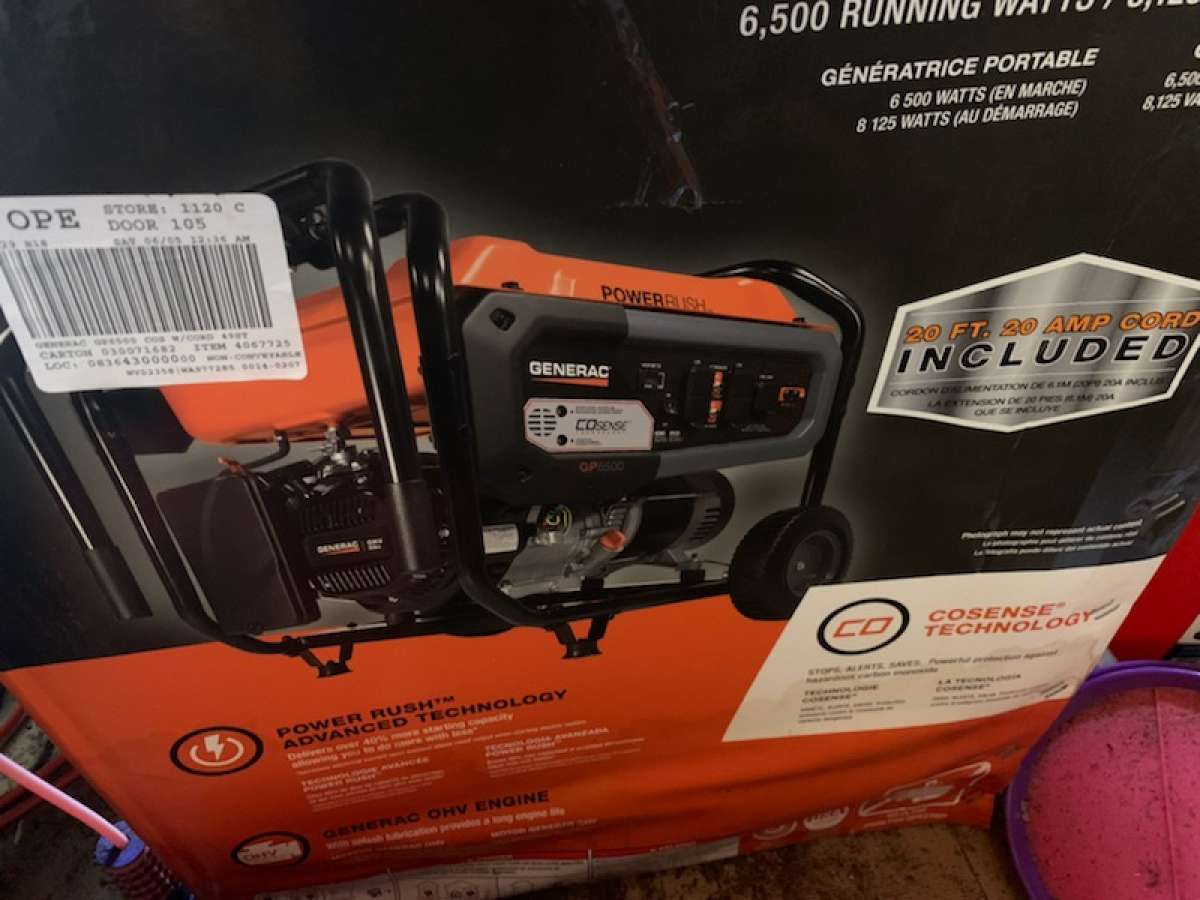 Generac 6500 Gas Portable Generator New
