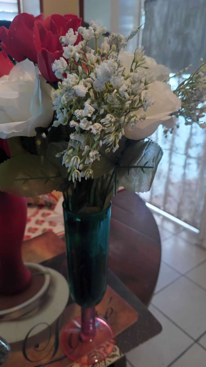 vases with flowers 4 pieces x 45 nest price