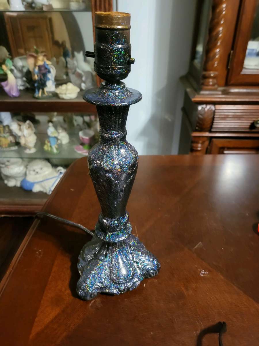Super sparkly lamp