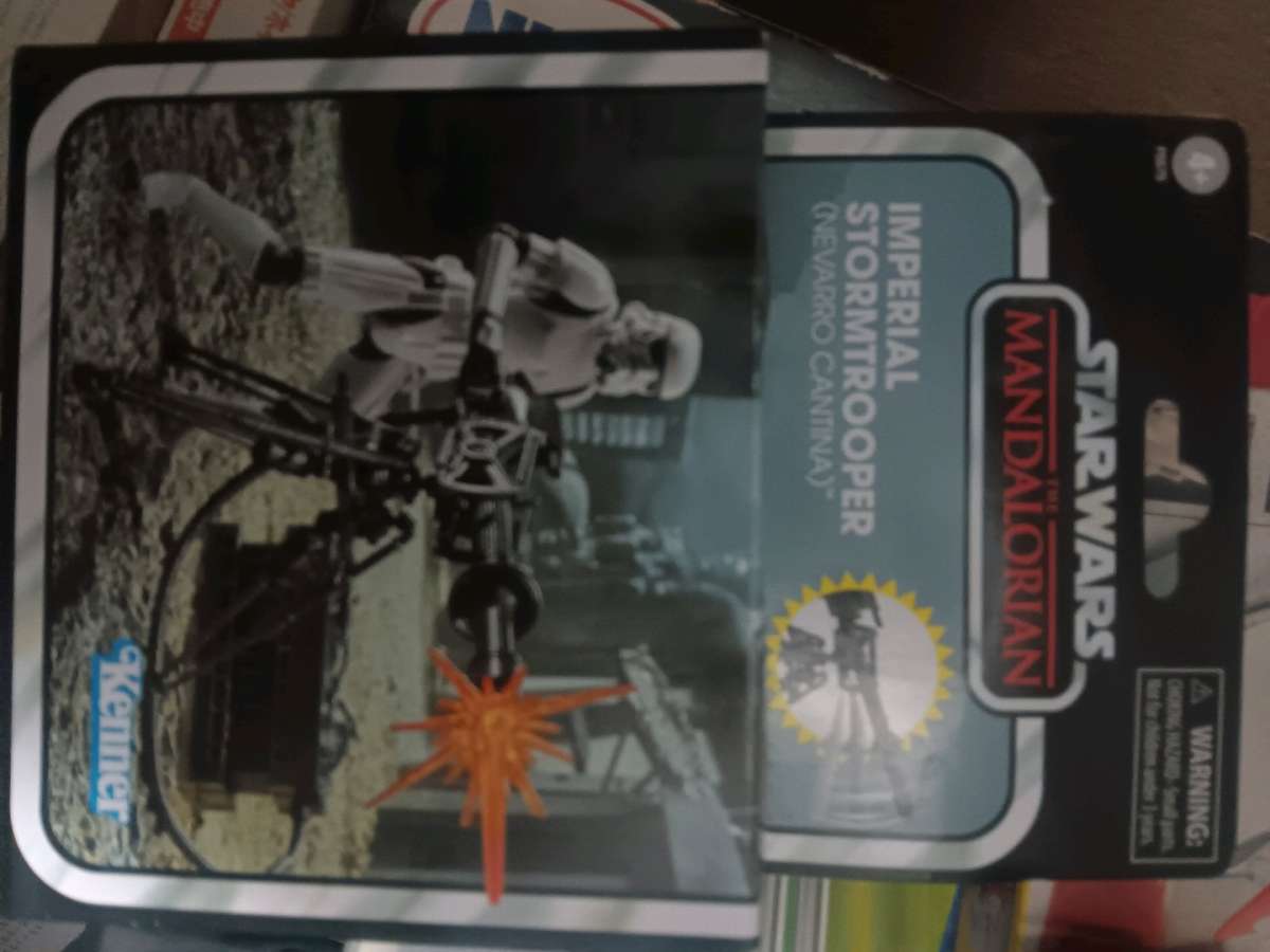 30 all new stayed in box pic box