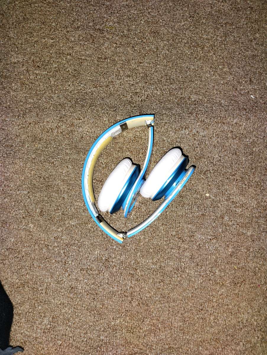 beats by Dre headphones