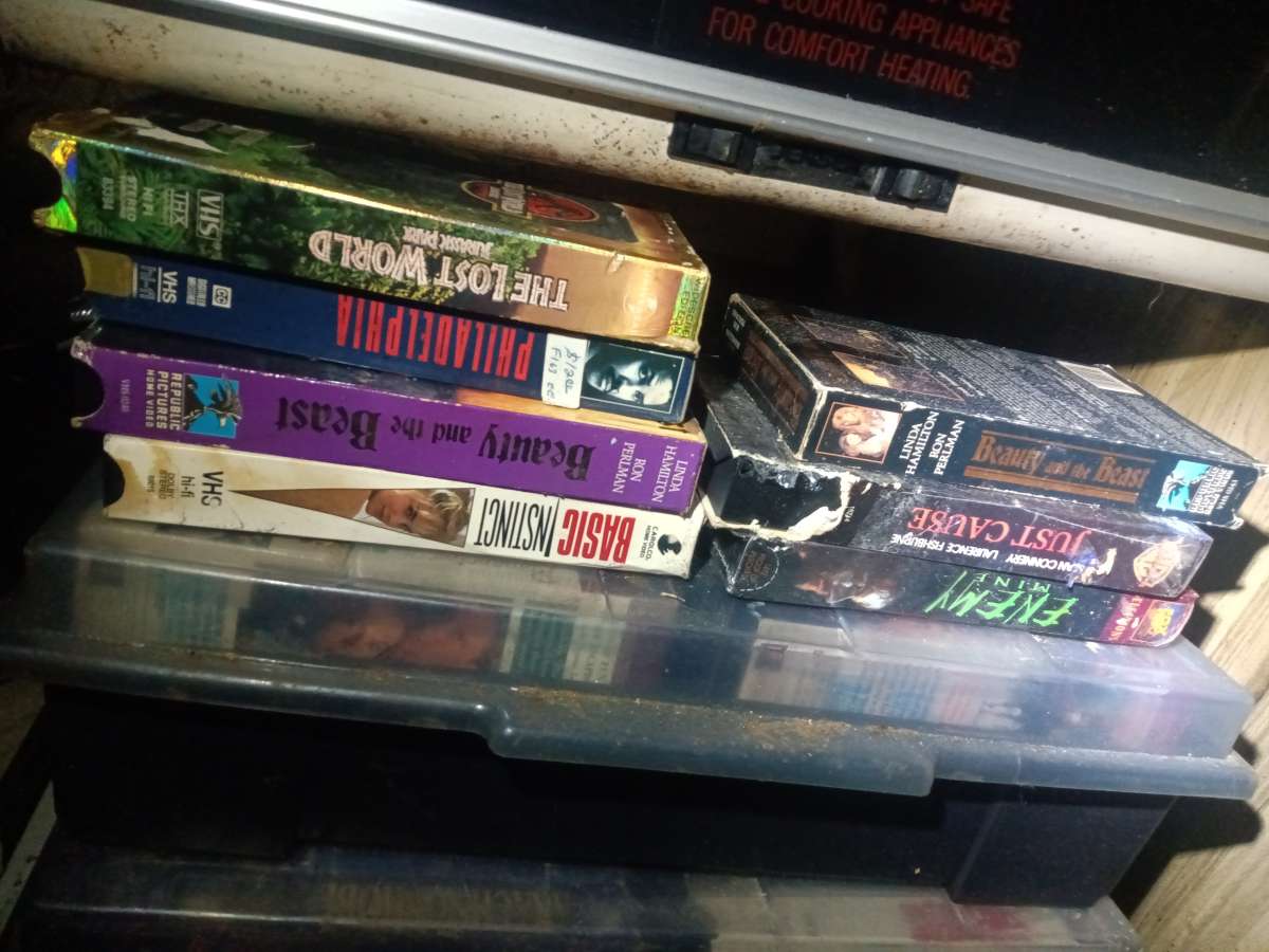 VHS MOVIES
