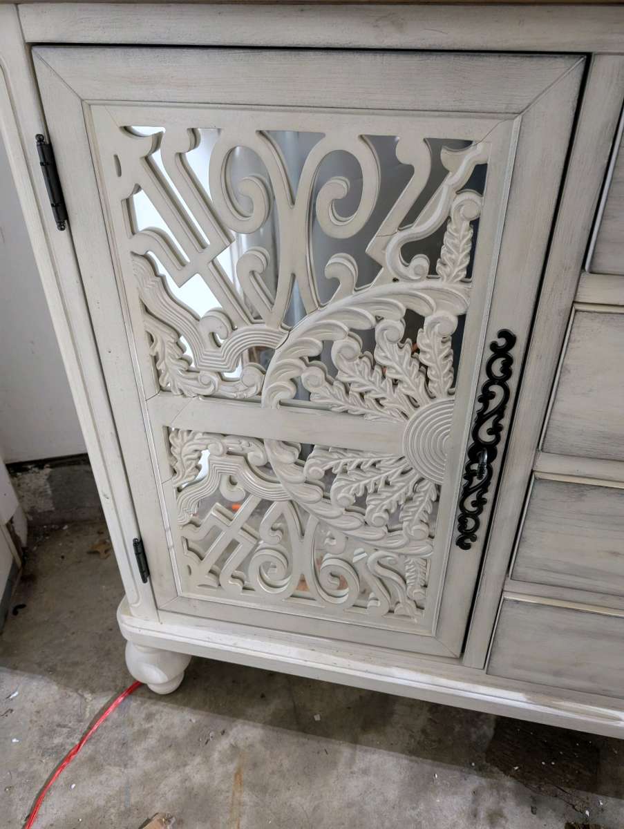 ACME Vermont Console Table