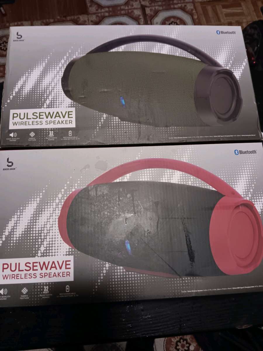 Plusewave Bluetooth Speaker    EACH