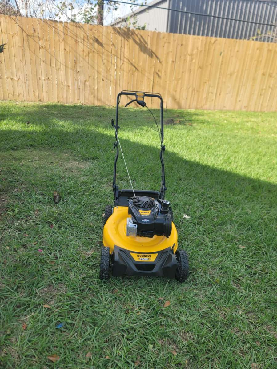 Cortadora de csped USADA de gasolina Dewalt 625ftlbs SelfPro