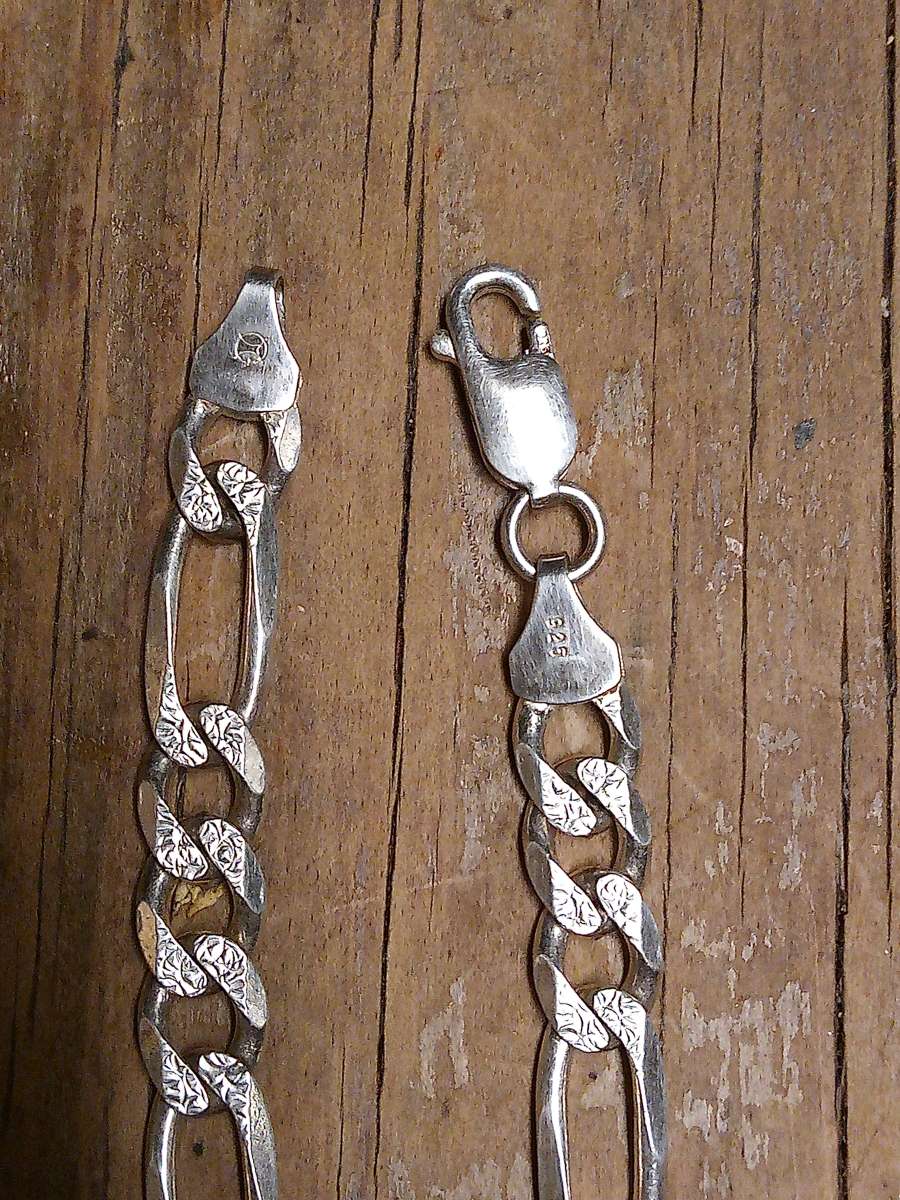 22 inch Hallmark diamond cut 925 Italian silver necklace