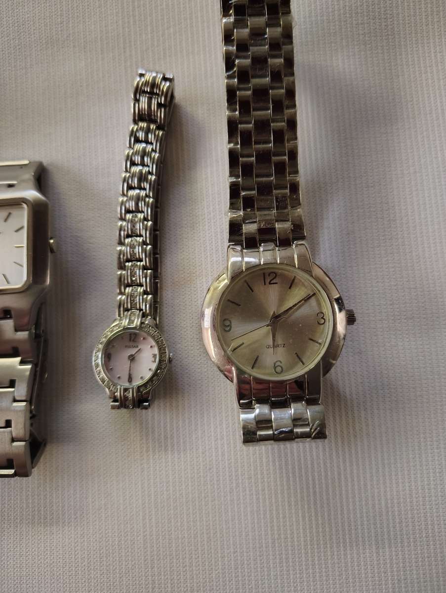 4 watches