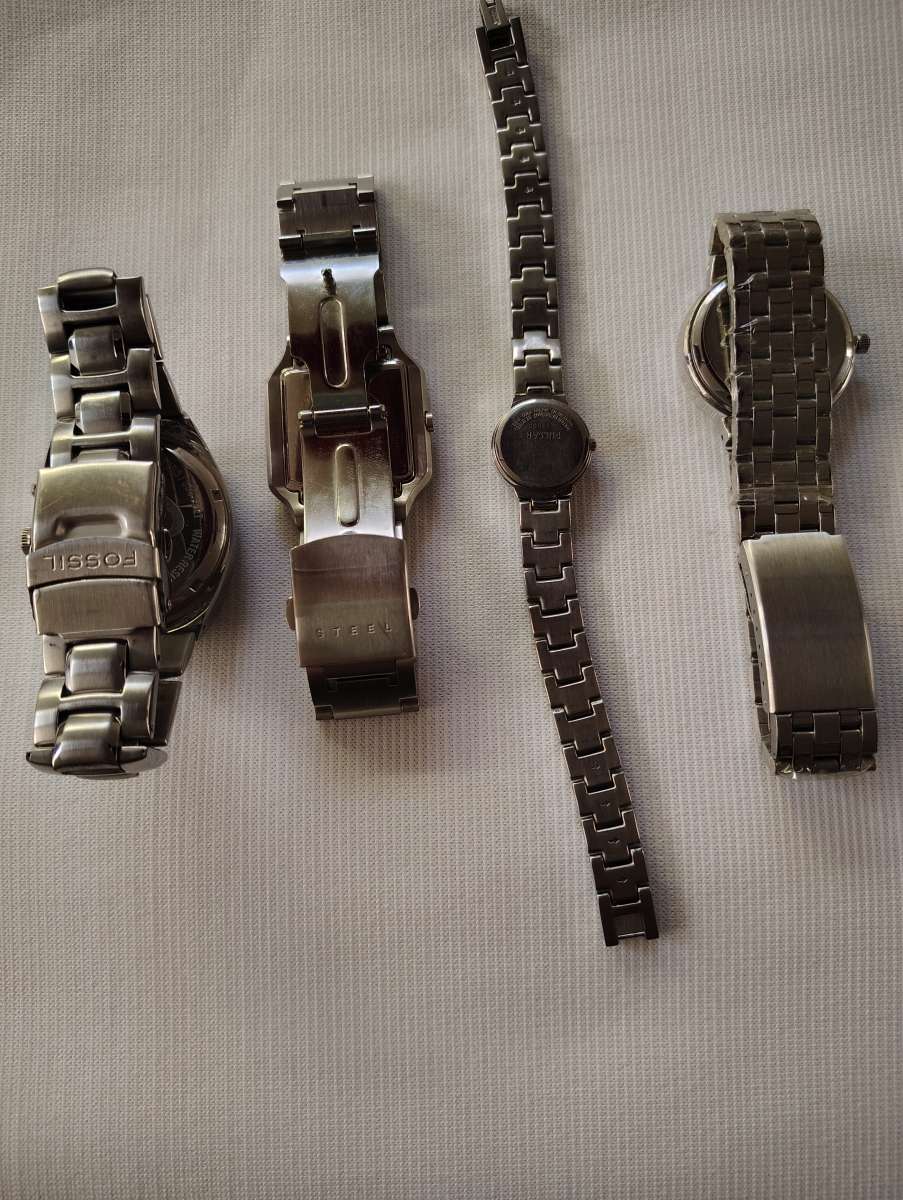 4 watches