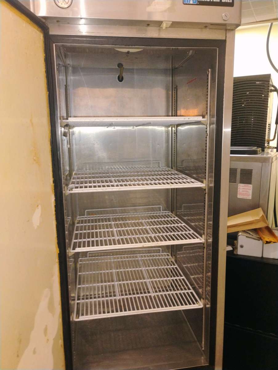master Bilt Refrigerator