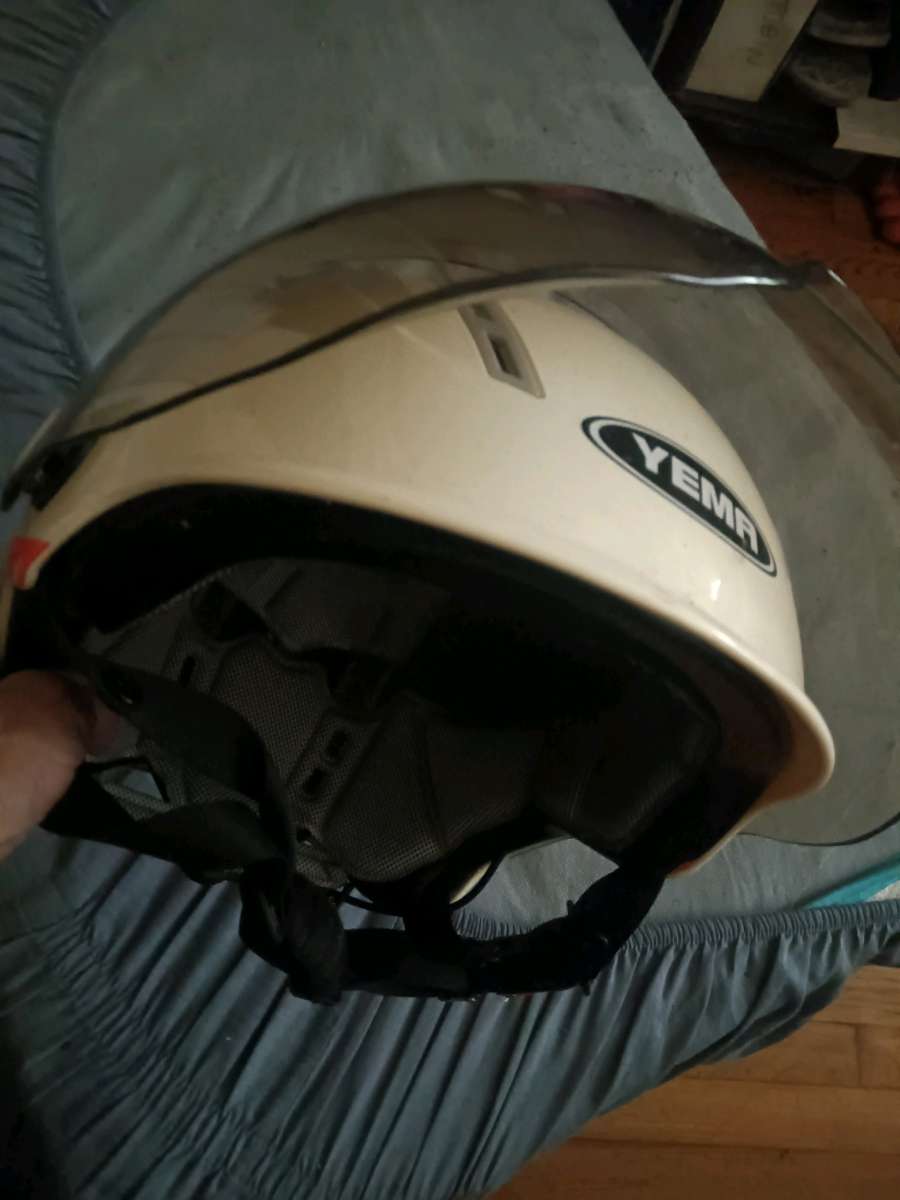 helmet bicycle