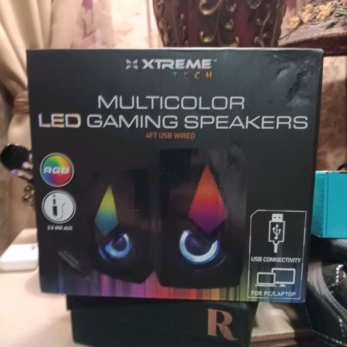 Led gaming speakers