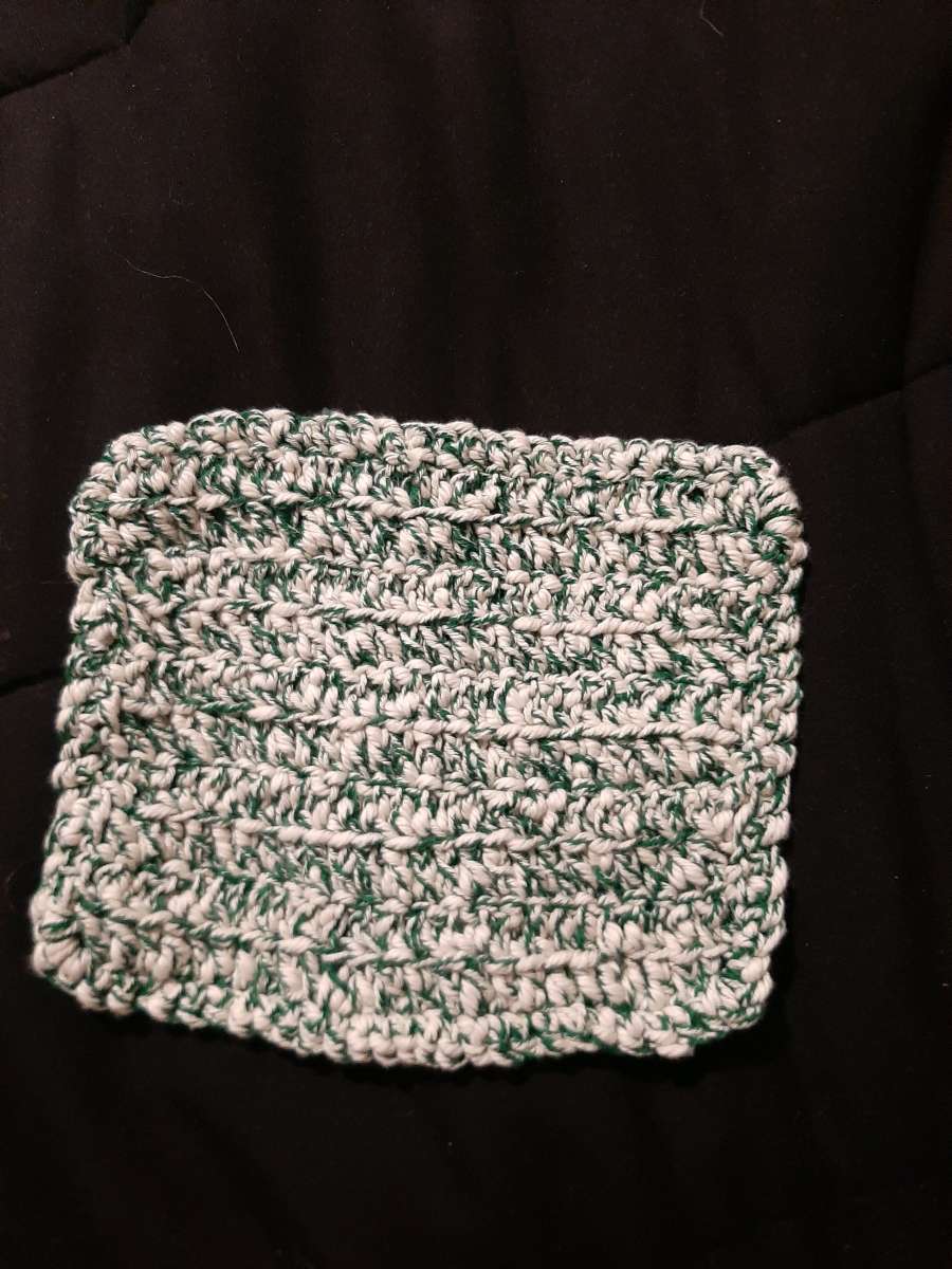 green and white wash cloth