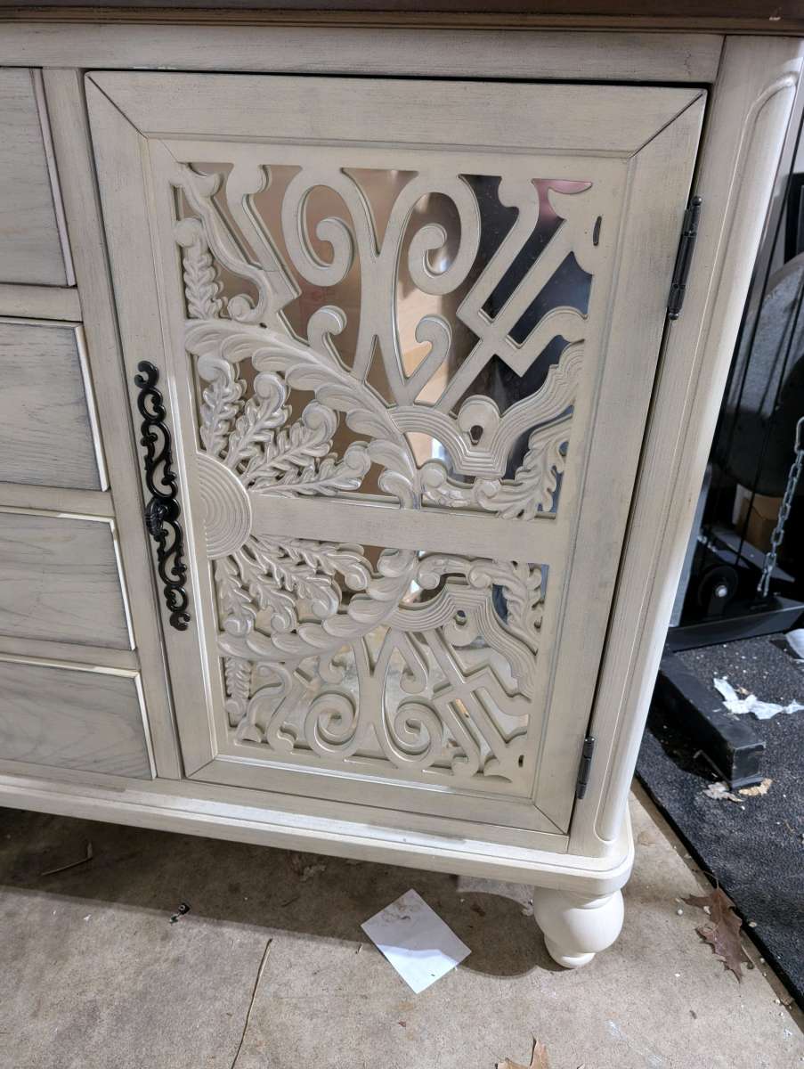 ACME Vermont Console Table