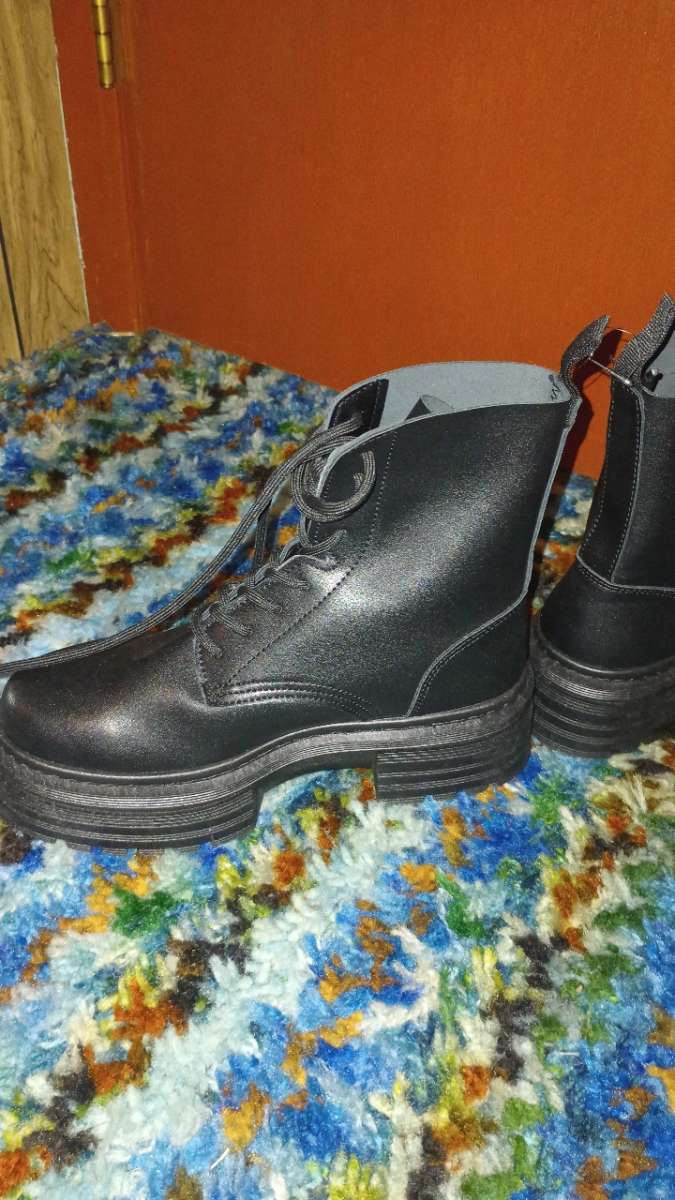 new boots with duration
