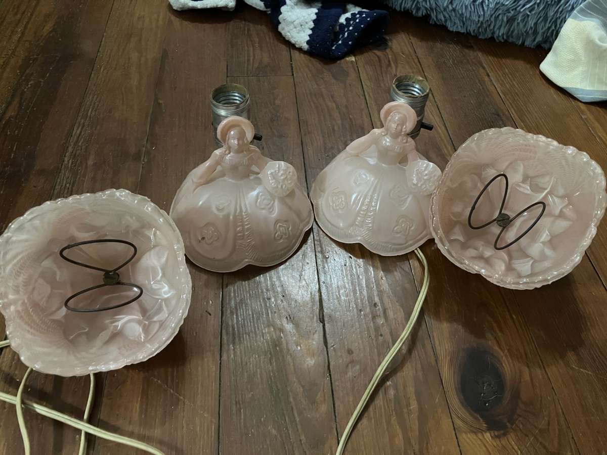 vintage boudoir lamps