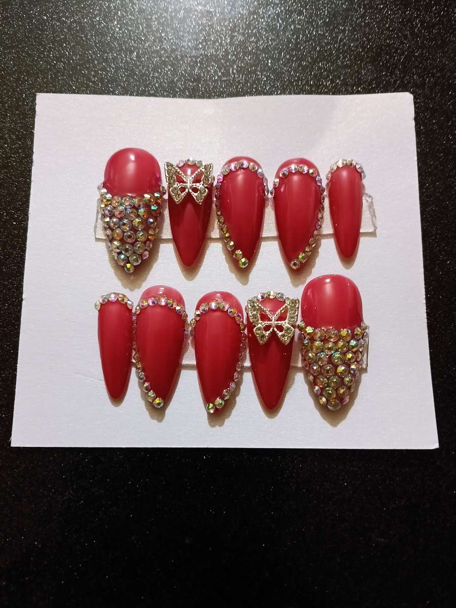 Custom Stilleto Gem Press On Nails