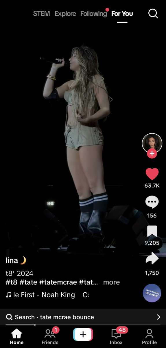 samsung s23 with tiktok and capcut installed