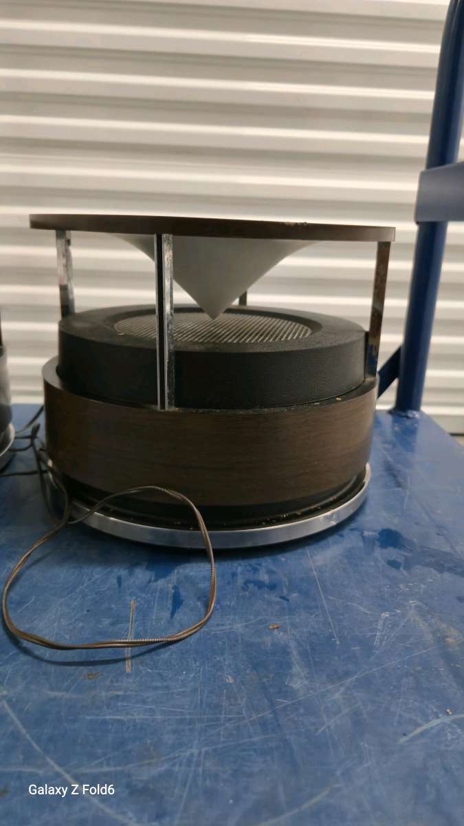 Vintage Zenith Circle Of Sound Speakers