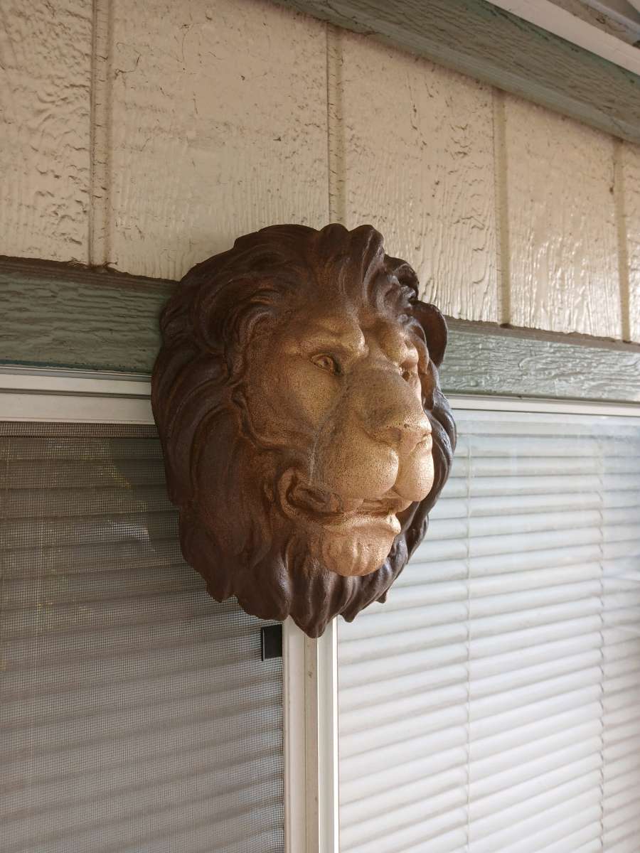 Concrete Lions Head Plaque