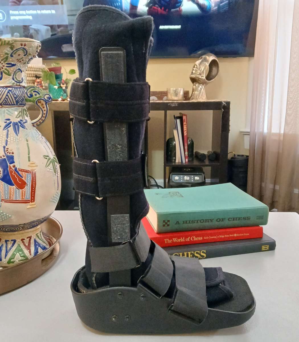 Maxtrax Walker Brace Walking Boots Size M