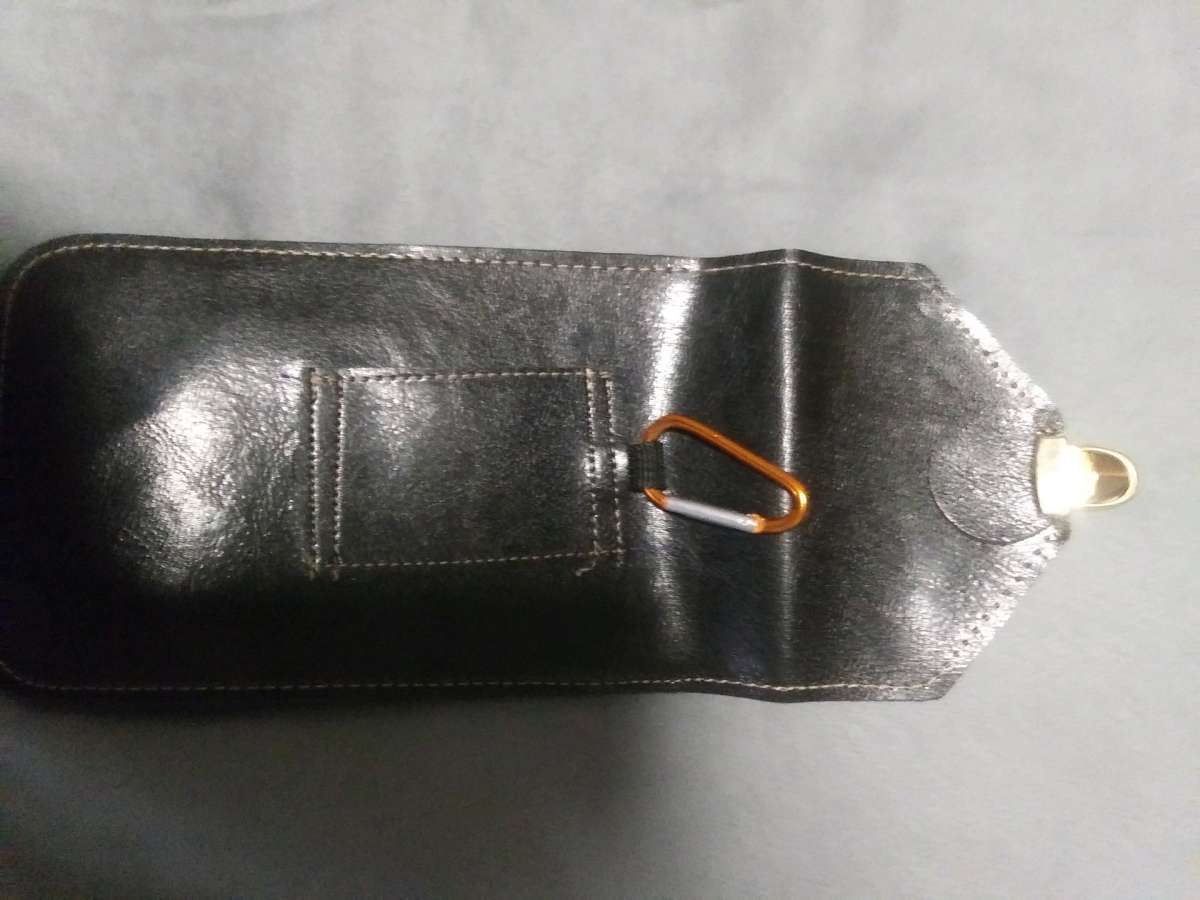 leather cellphone holder brand new