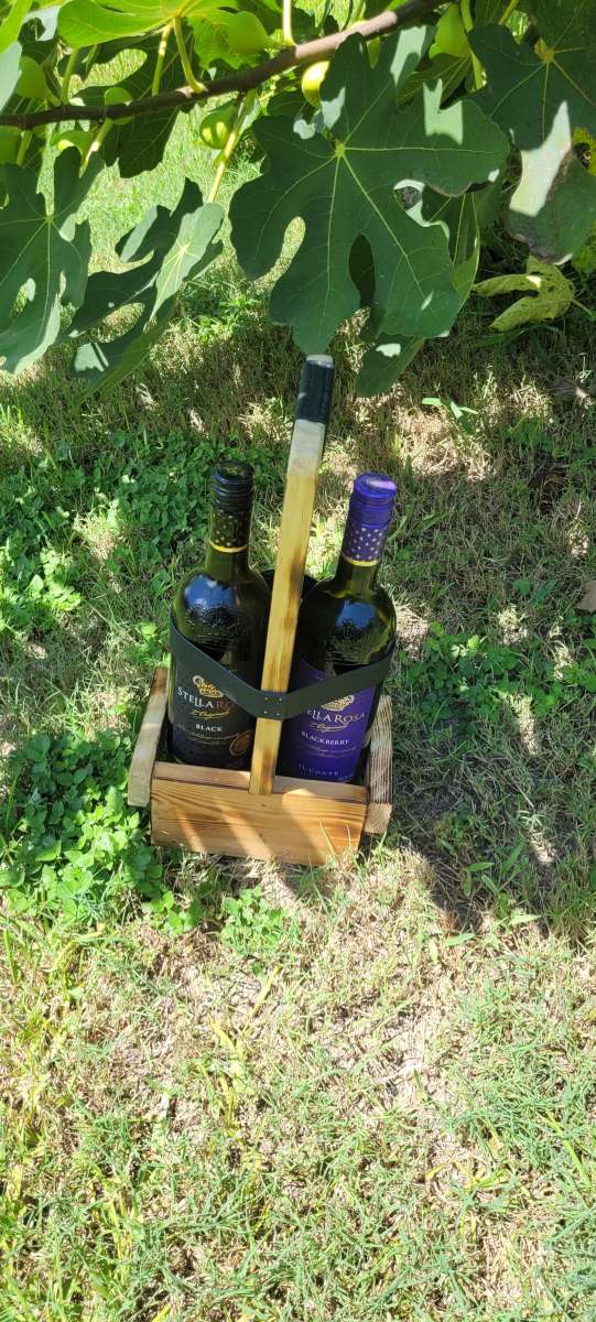 Wine caddy