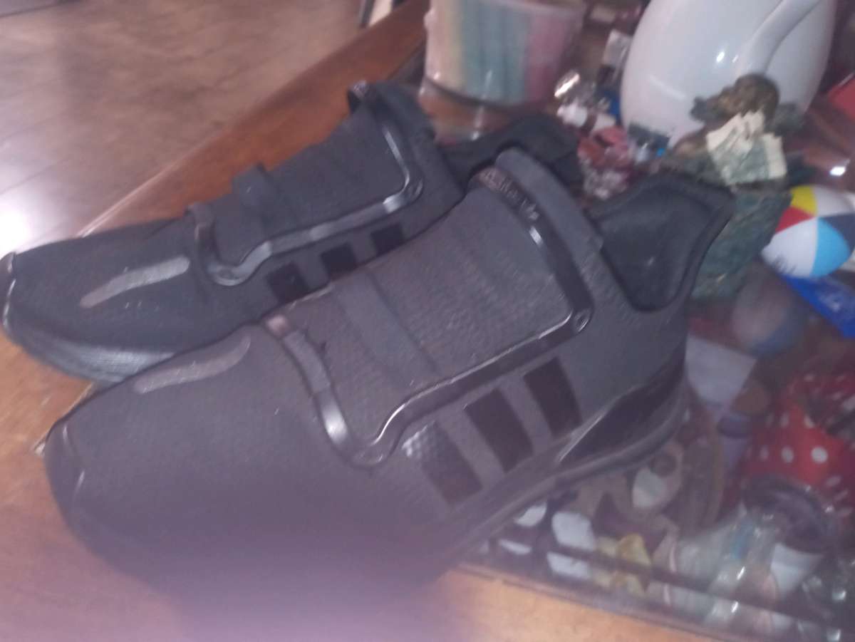 Tenis Adidas para hombre